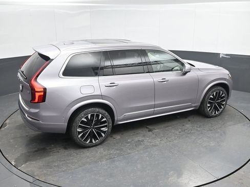 New 2026 Volvo XC90 B5 Plus w/ Protection Package image 29