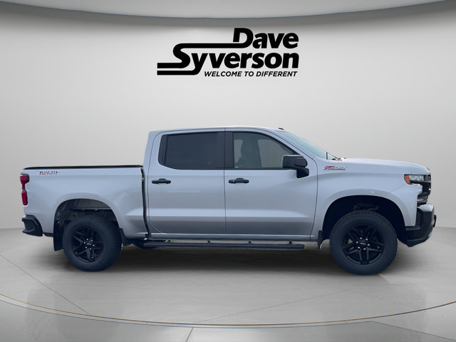 Used 2022 Chevrolet Silverado 1500 LT Trail Boss w/ LPO, Dark Essentials Package AWD/4WD image 6