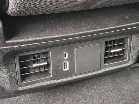 Used 2026 Chevrolet Silverado 1500 Custom Trail Boss AWD/4WD image 18
