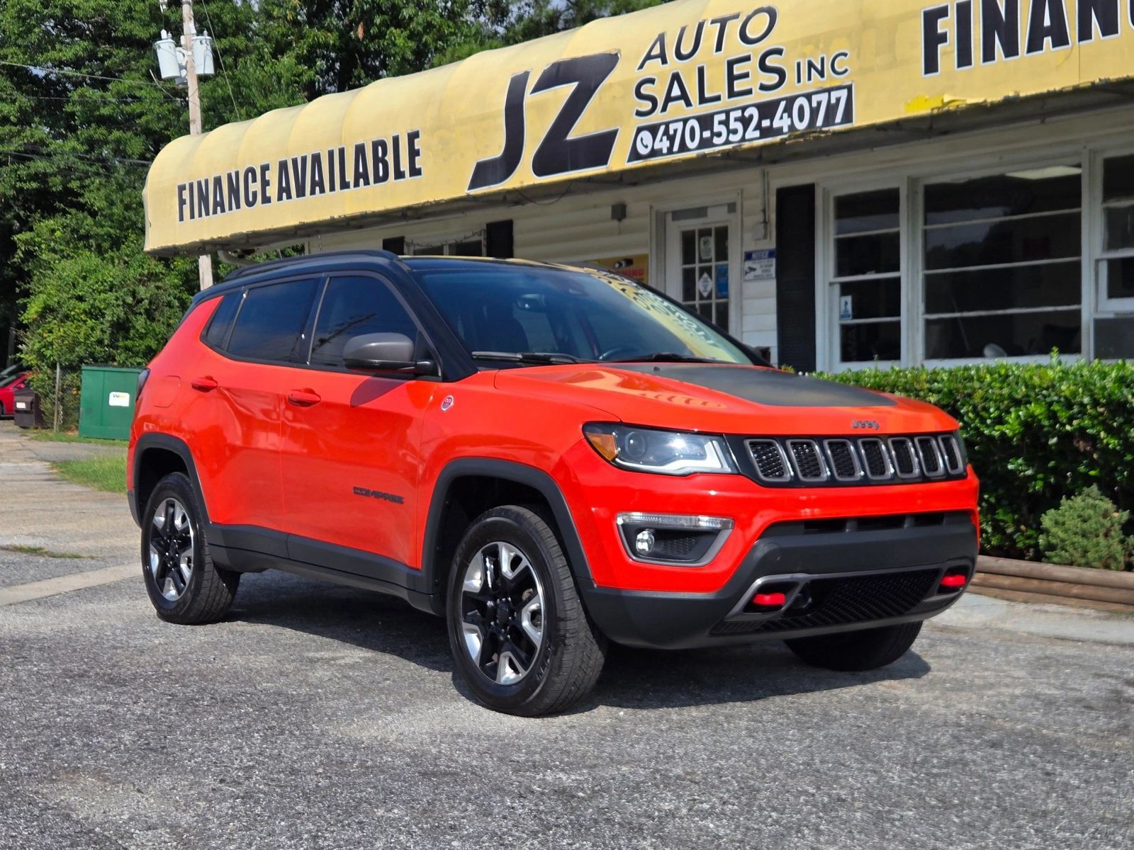 Used 2017 Jeep Compass Trailhawk w/ Leather Interior Group AWD/4WD image 1