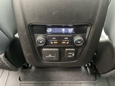 Used 2024 Buick Enclave Premium w/ Experience Buick Package image 14