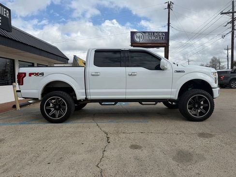 Used 2016 Ford F150 Lariat image 4