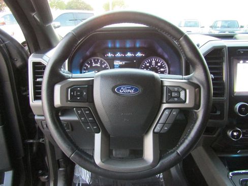 Used 2019 Ford Expedition XLT w/ Equipment Group 201A image 15
