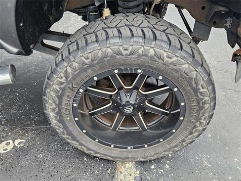 Used 2016 Ford F350 Lariat image 16