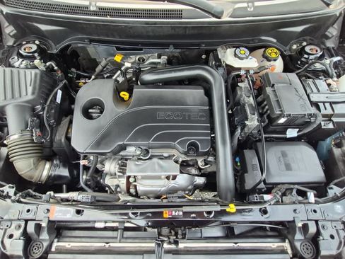 Used 2024 Chevrolet Equinox RS FWD image 19