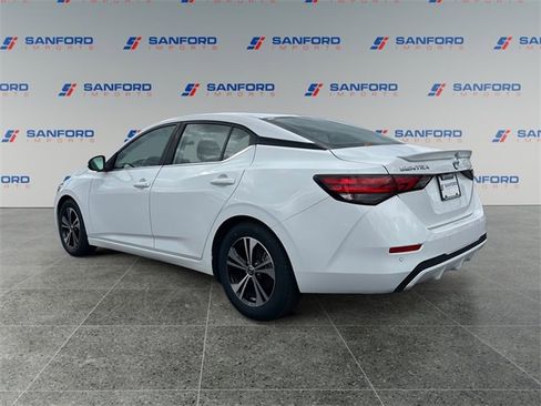 Used 2022 Nissan Sentra SV w/ Trunk Package image 3