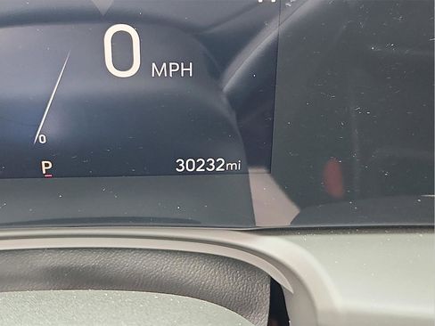 Used 2024 Buick Encore GX Avenir w/ Avenir Technology Package AWD/4WD image 18