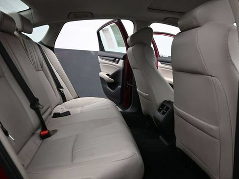 Used 2018 Honda Accord EX-L image 19