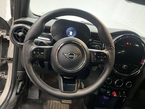 Used 2022 MINI Cooper S w/ Premium Package FWD image 15