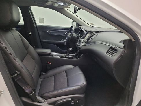 Used 2016 Chevrolet Impala LT w/ Convenience Package FWD image 21