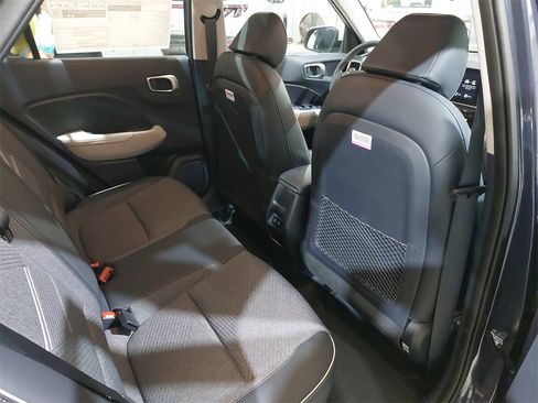 New 2026 Hyundai Venue SEL image 11