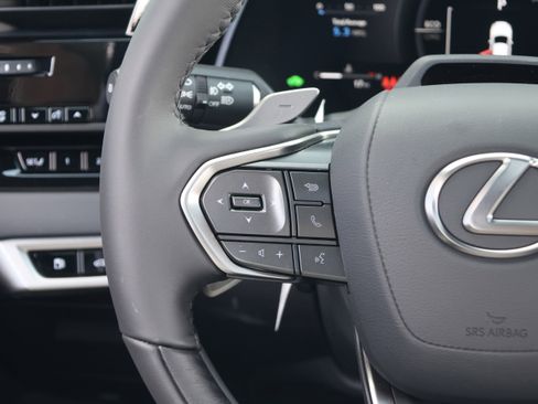 Certified 2026 Lexus RX 350h w/ Convenience Package image 29