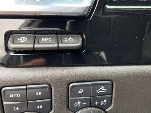 Used 2024 Chevrolet Silverado 2500 LTZ w/ LTZ Convenience Package image 24