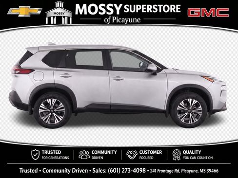 Used 2023 Nissan Rogue SV FWD image 10