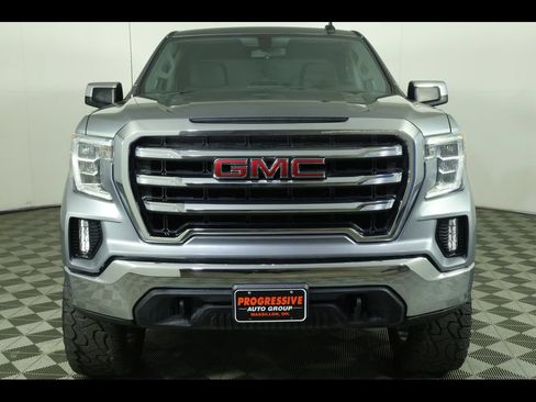 Used 2019 GMC Sierra 1500 SLE w/ SLE Value Package AWD/4WD image 13