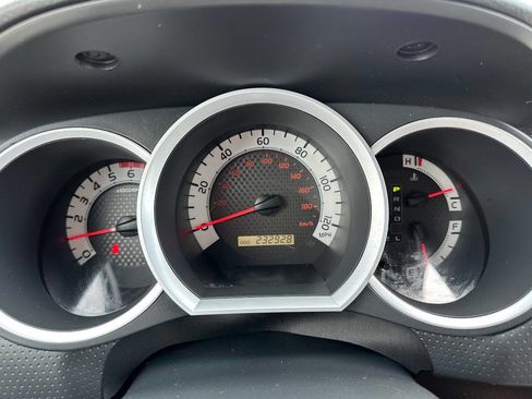 Used 2014 Toyota Tacoma 4x4 Double Cab image 15