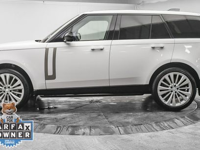 Used 2025 Land Rover Range Rover SE