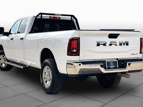 Used 2026 RAM 2500 Tradesman w/ Chrome Appearance Group AWD/4WD image 12