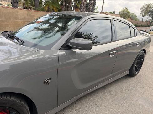 Used 2018 Dodge Charger SRT Hellcat RWD image 9