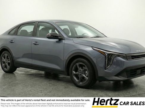 Used 2025 Kia K4 FWD image 1