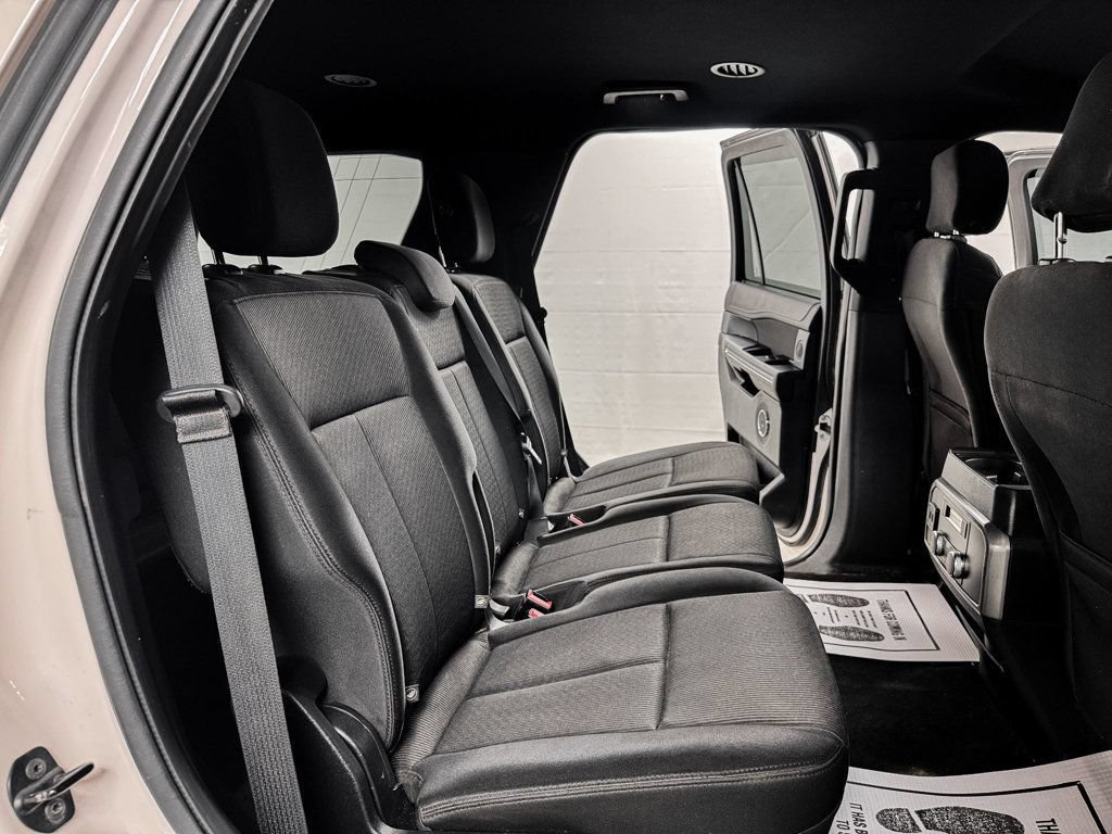 Used 2018 Ford Expedition XLT w/ Cargo Package AWD/4WD image 10