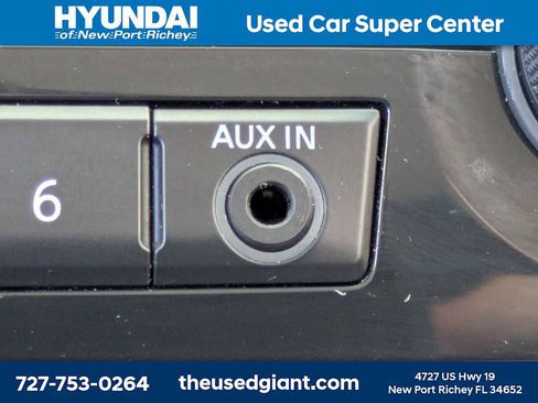 Used 2013 Nissan Altima 2.5 SL FWD image 25