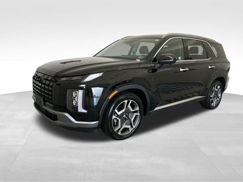 Certified 2025 Hyundai Palisade SEL image 15