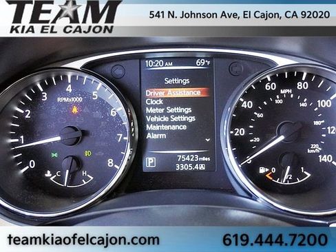 Used 2016 Nissan Rogue SL image 32