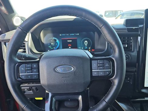 Used 2023 Ford F150 Lightning Platinum image 8