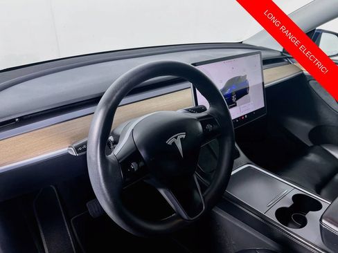 Used 2022 Tesla Model Y Long Range AWD/4WD image 11