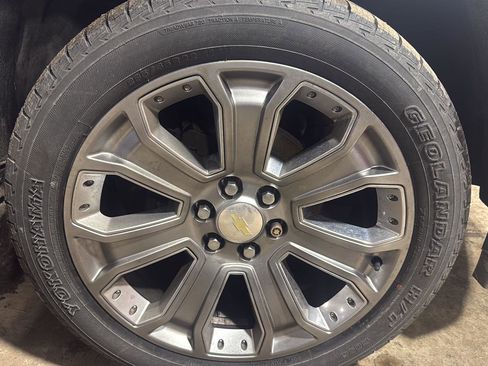 Used 2017 Chevrolet Silverado 1500 LT w/ All Star Edition image 15