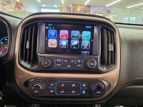Used 2017 GMC Canyon Denali RWD image 16