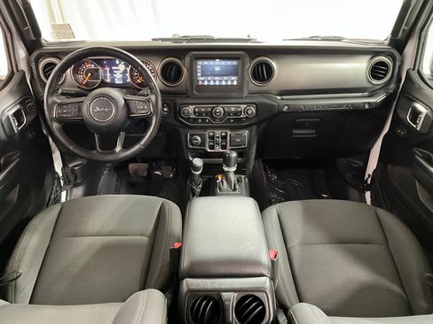 Used 2020 Jeep Wrangler Unlimited Sport S AWD/4WD image 16