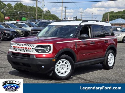 Used 2025 Ford Bronco Sport Heritage w/ Convenience Package AWD/4WD image 1