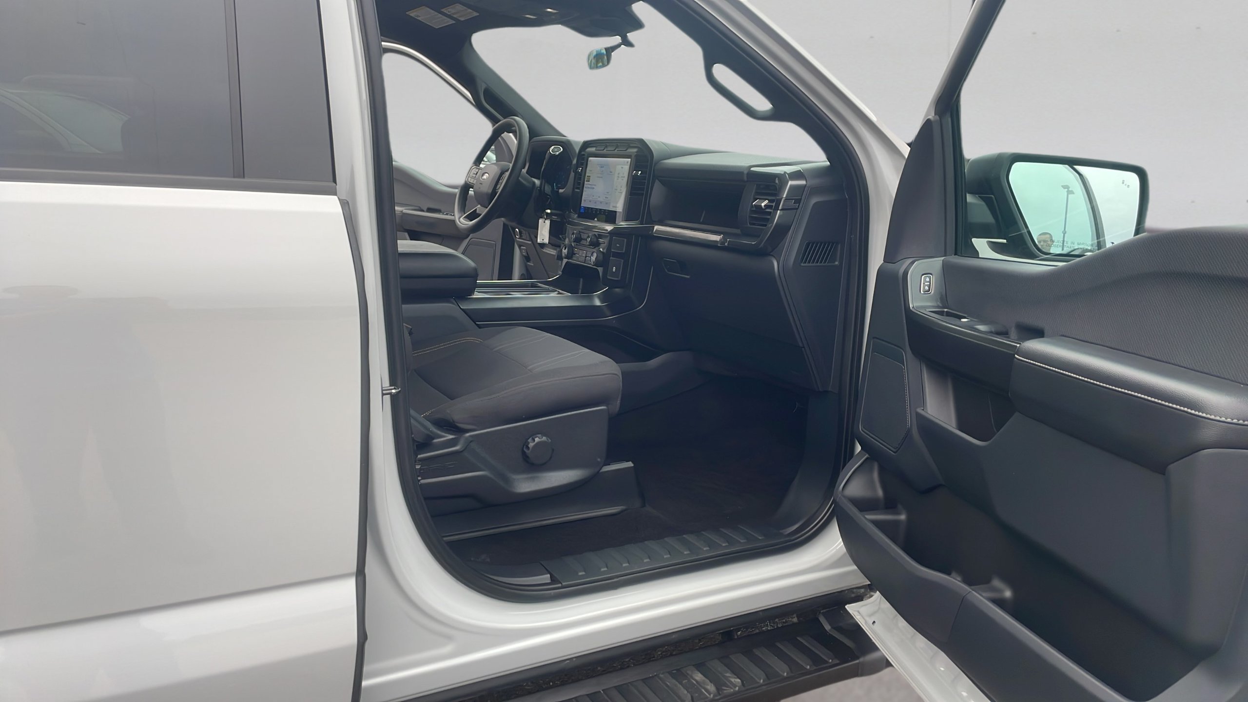 Used 2024 Ford F150 STX w/ STX Black Appearance Package AWD/4WD image 17