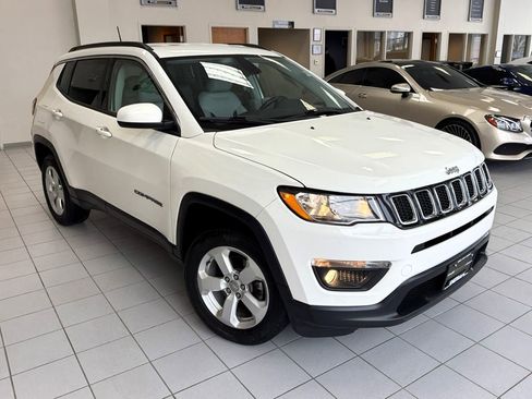 Used 2018 Jeep Compass Latitude w/ Popular Equipment Group image 60