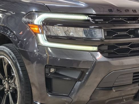 Used 2024 Ford Expedition Limited RWD image 13
