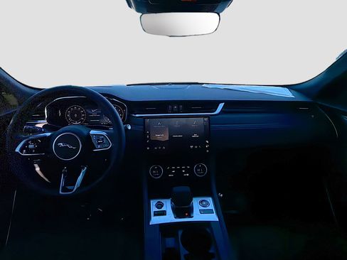 New 2026 Jaguar F-PACE R-Dynamic S image 16
