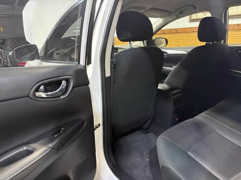 Used 2019 Nissan Sentra S FWD image 23