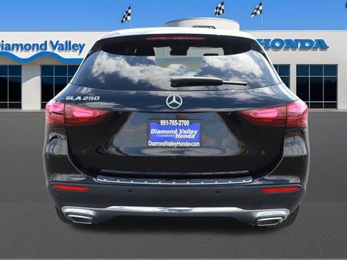 Used 2025 Mercedes-Benz GLA 250 image 5