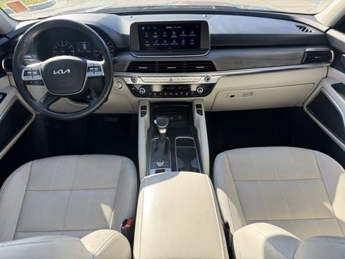 Certified 2022 Kia Telluride EX w/ EX Premium Package image 14