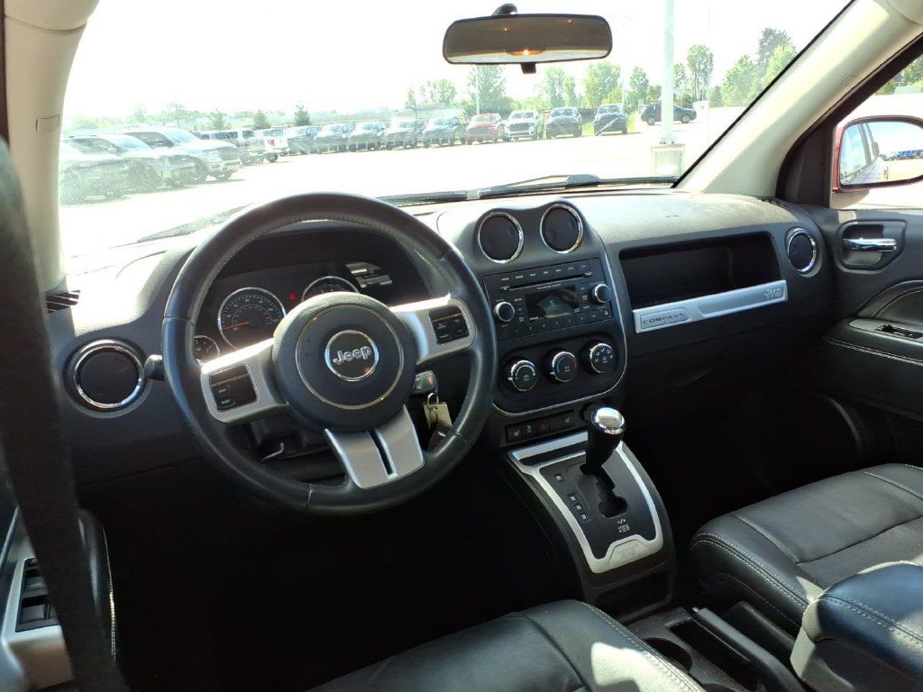 Used 2015 Jeep Compass High Altitude FWD image 10