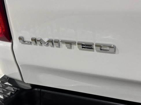 Used 2022 RAM 1500 Limited AWD/4WD image 36