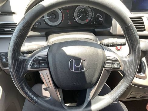 Used 2016 Honda Odyssey SE image 19