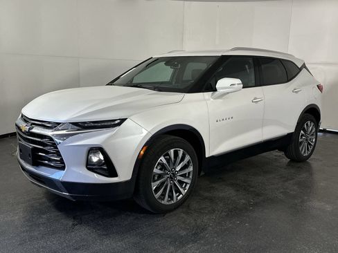 Used 2022 Chevrolet Blazer Premier FWD image 4