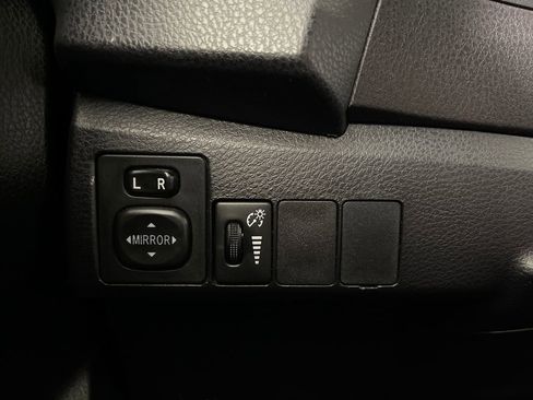 Used 2016 Toyota Corolla S FWD image 30