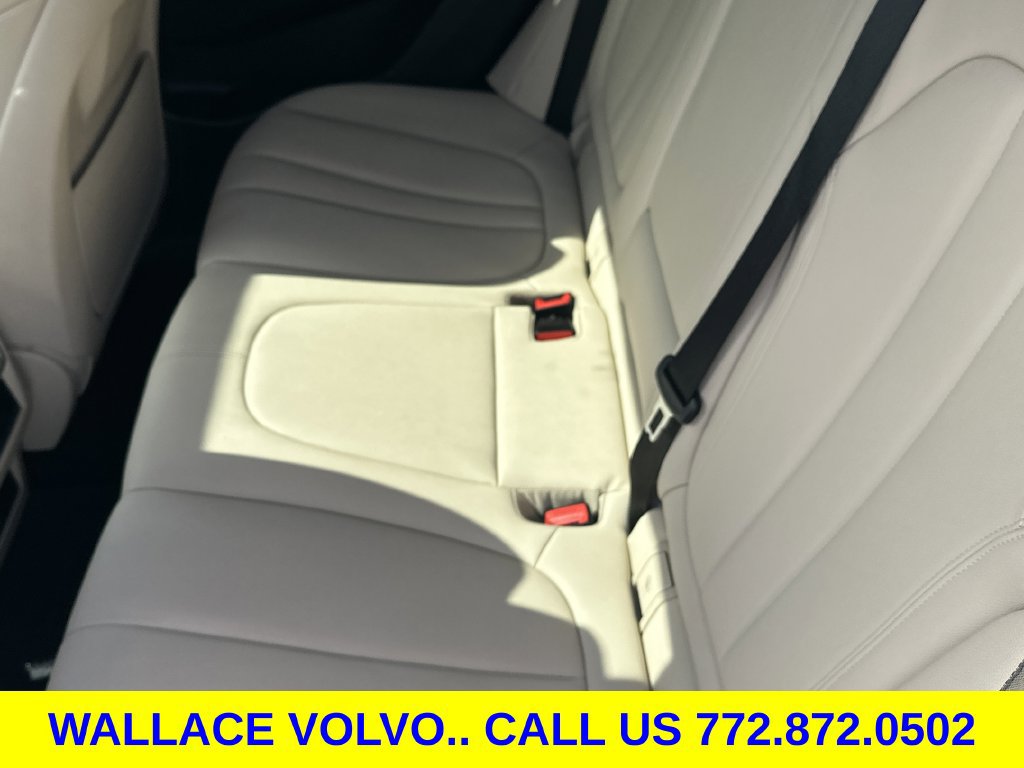 Used 2021 BMW X5 sDrive40i w/ Premium Package 2 RWD image 13