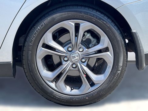 Certified 2023 Honda Accord EX image 13