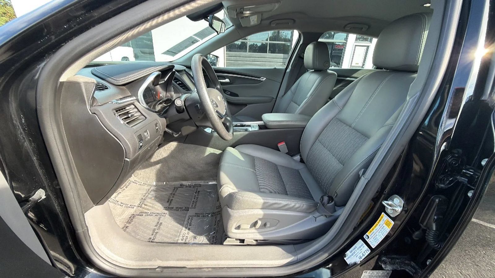 Used 2018 Chevrolet Impala LS FWD image 14