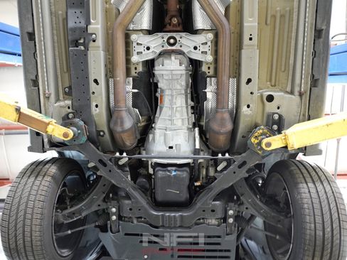 Used 2012 Ford Mustang Shelby GT500 RWD image 55
